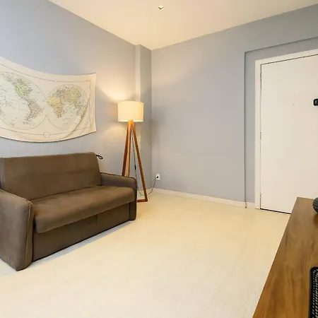 Apartamento Em Ipanema Com Garagem | Bt 82/208-3